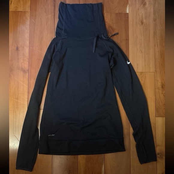 Nike Black Dri-FIT Pullover - Picture 1 of 2